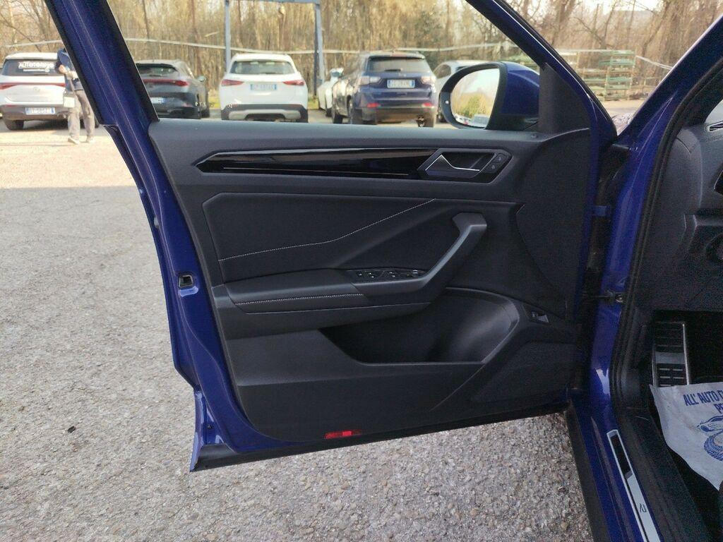 Volkswagen T-Roc 1.5 tsi act R-Line dsg