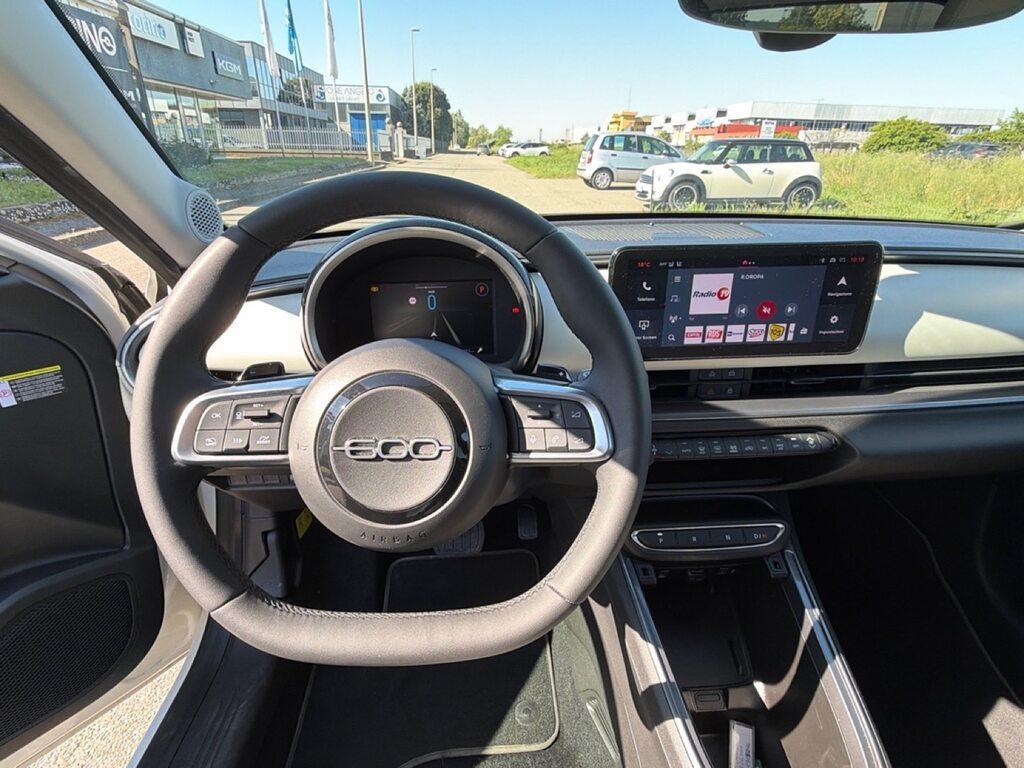 Fiat 600 1.2 hybrid La Prima