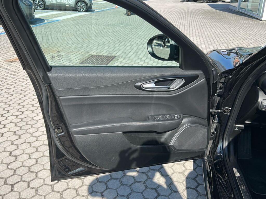 Alfa Romeo Giulia 2.2 t Super 150cv auto