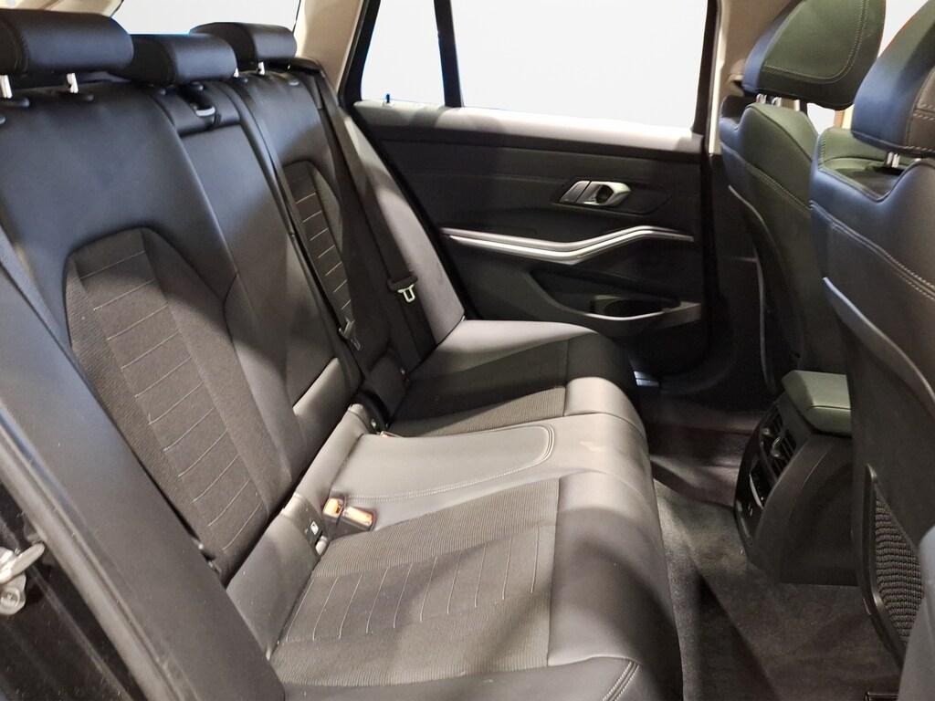 BMW Serie 3 320d Touring mhev 48V xdrive Business Advantage auto
