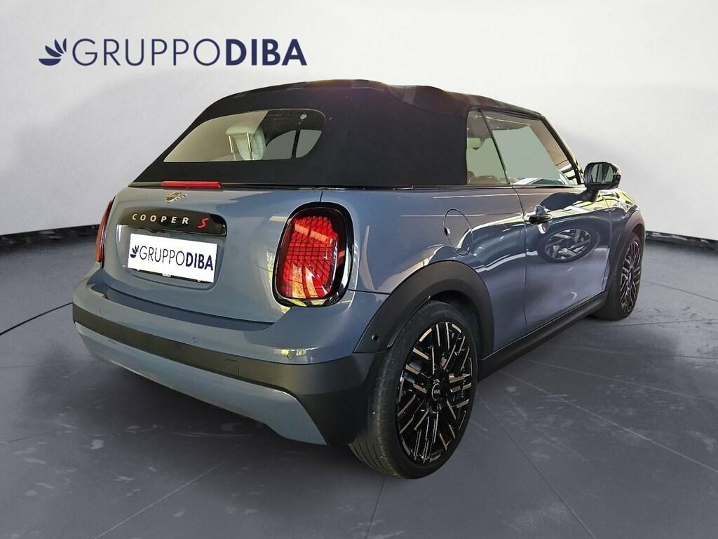 Mini Mini Cooper Cabrio 2.0 S Favoured auto