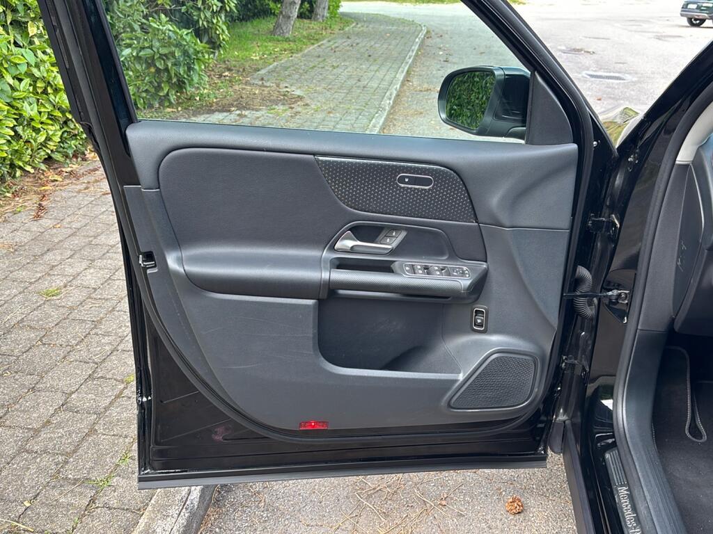 Mercedes GLB 180 d Advanced auto