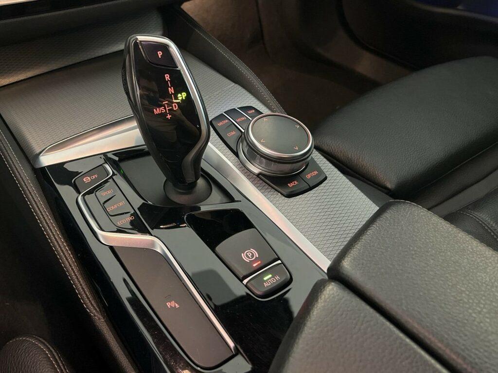BMW Serie 5 520d Touring Msport auto