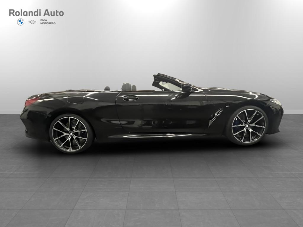 BMW Serie 8 840d Cabrio mhev 48V xdrive auto