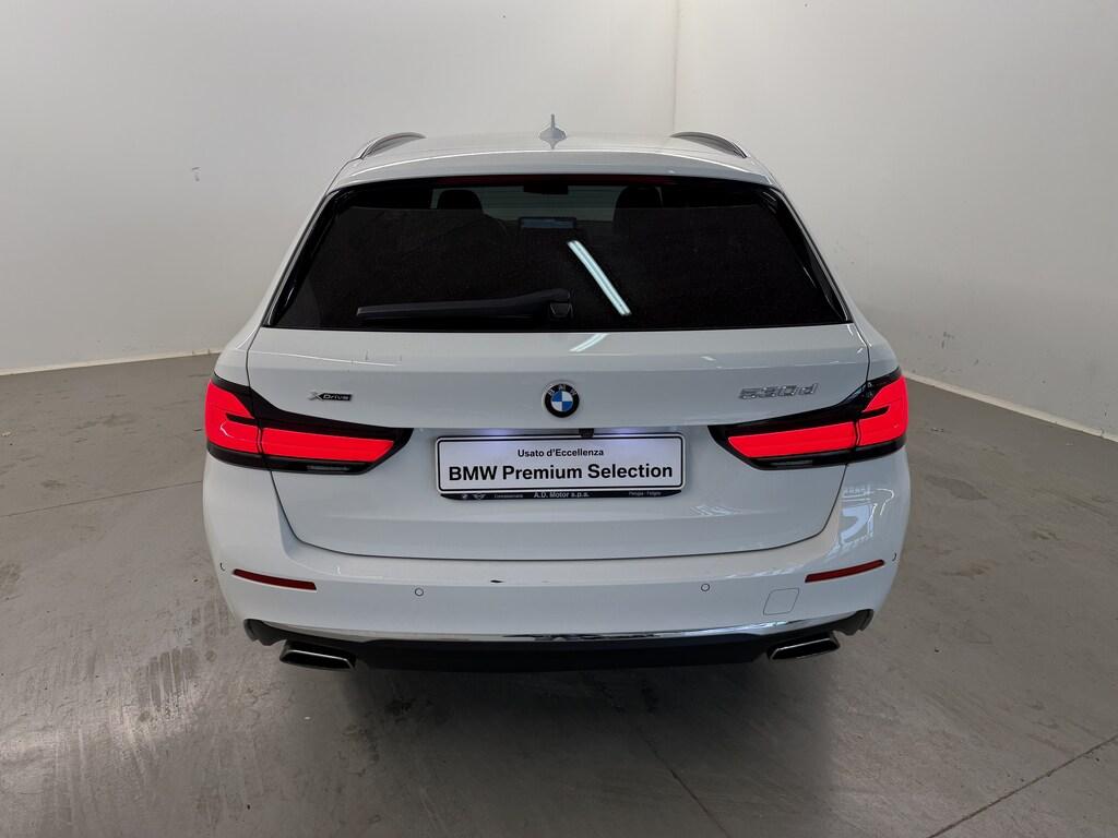 BMW Serie 5 530d Touring mhev 48V xdrive Business auto