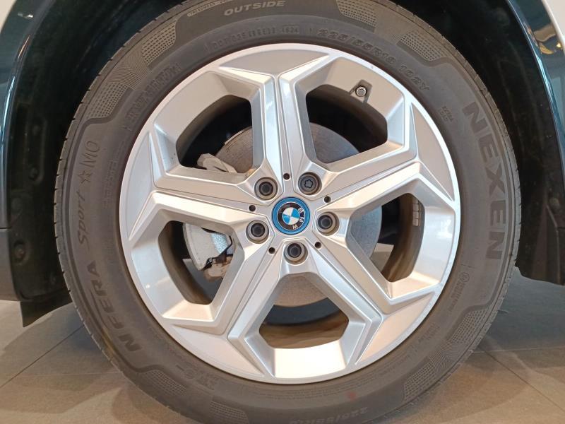 BMW iX1 edrive 20 Special Edition