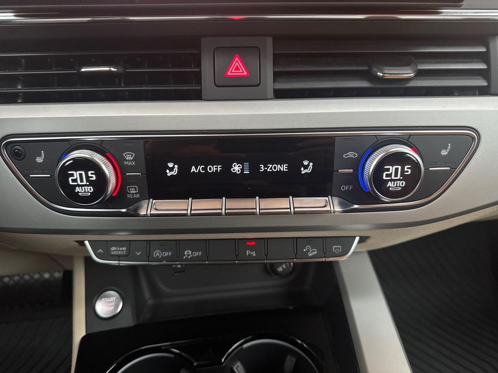 Audi A4 Allroad 40 2.0 tdi mhev Identity Contrast quattro 204cv s-tronic