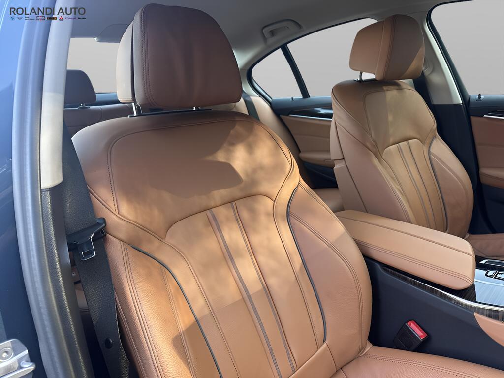 BMW Serie 5 530d mhev 48V xdrive Luxury auto