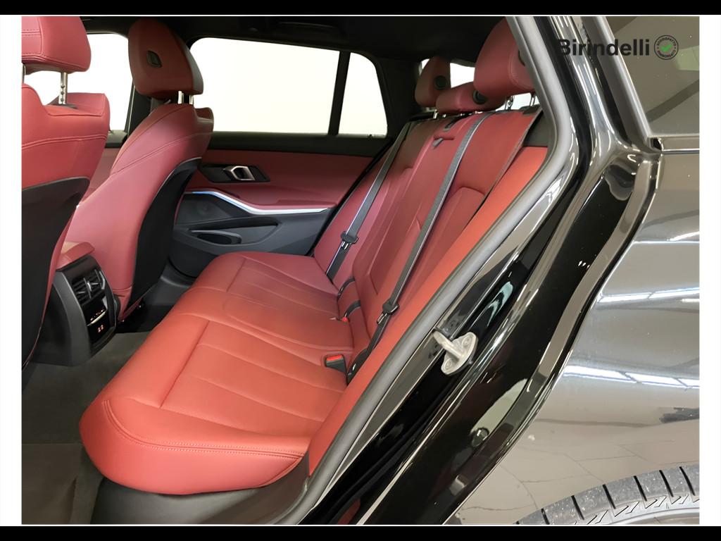 BMW Serie 3 320d Touring mhev 48V Msport xdrive auto