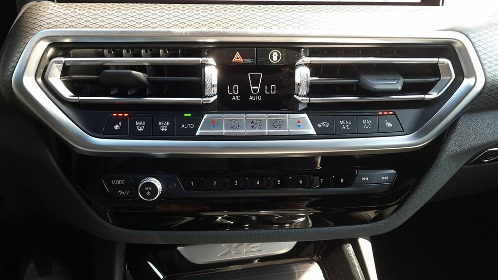 BMW X3 xdrive20d mhev 48V auto