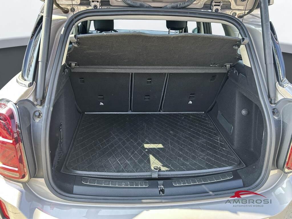 Mini One Countryman 1.5 TwinPower Turbo One Hype Steptronic