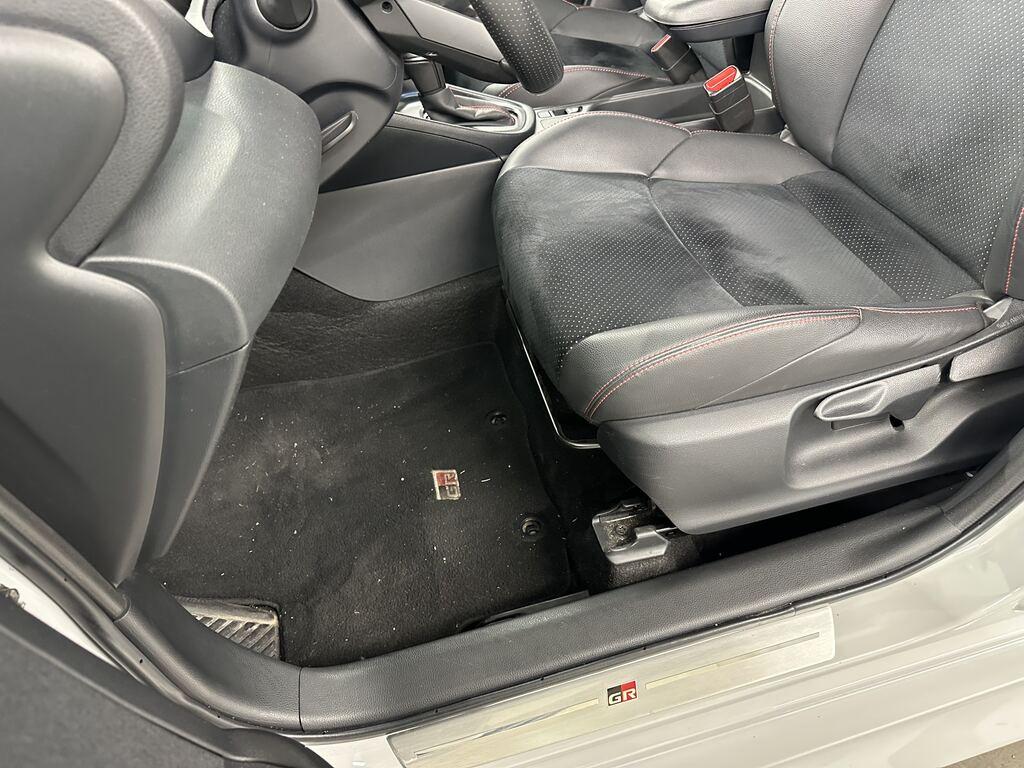 Toyota Yaris 1.5h GR Sport
