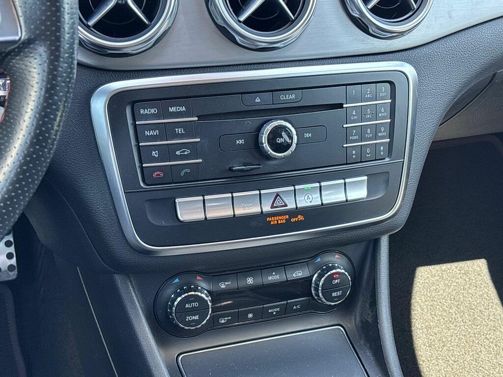 Mercedes GLA 200 Premium auto