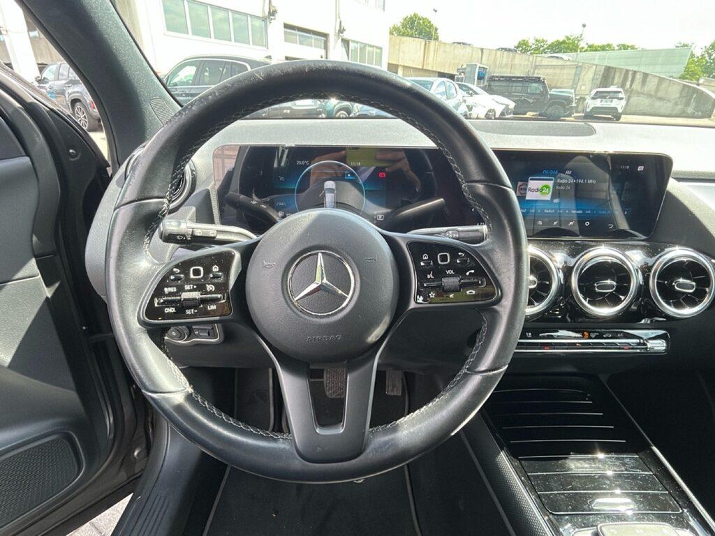 Mercedes GLA 180 d Sport auto