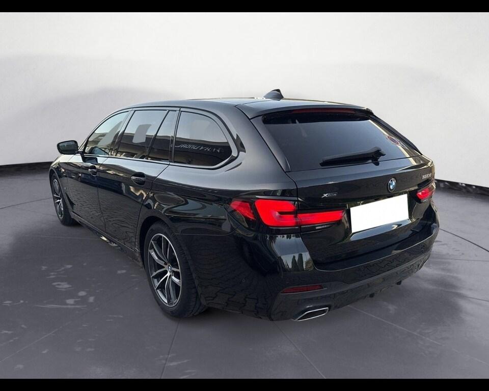 BMW Serie 5 520d Touring mhev 48V xdrive Msport auto