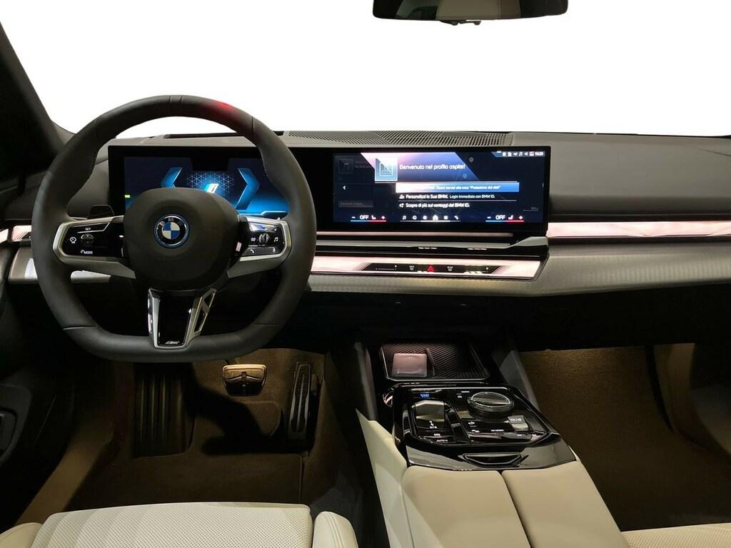 BMW i5 xdrive40 Msport Edition