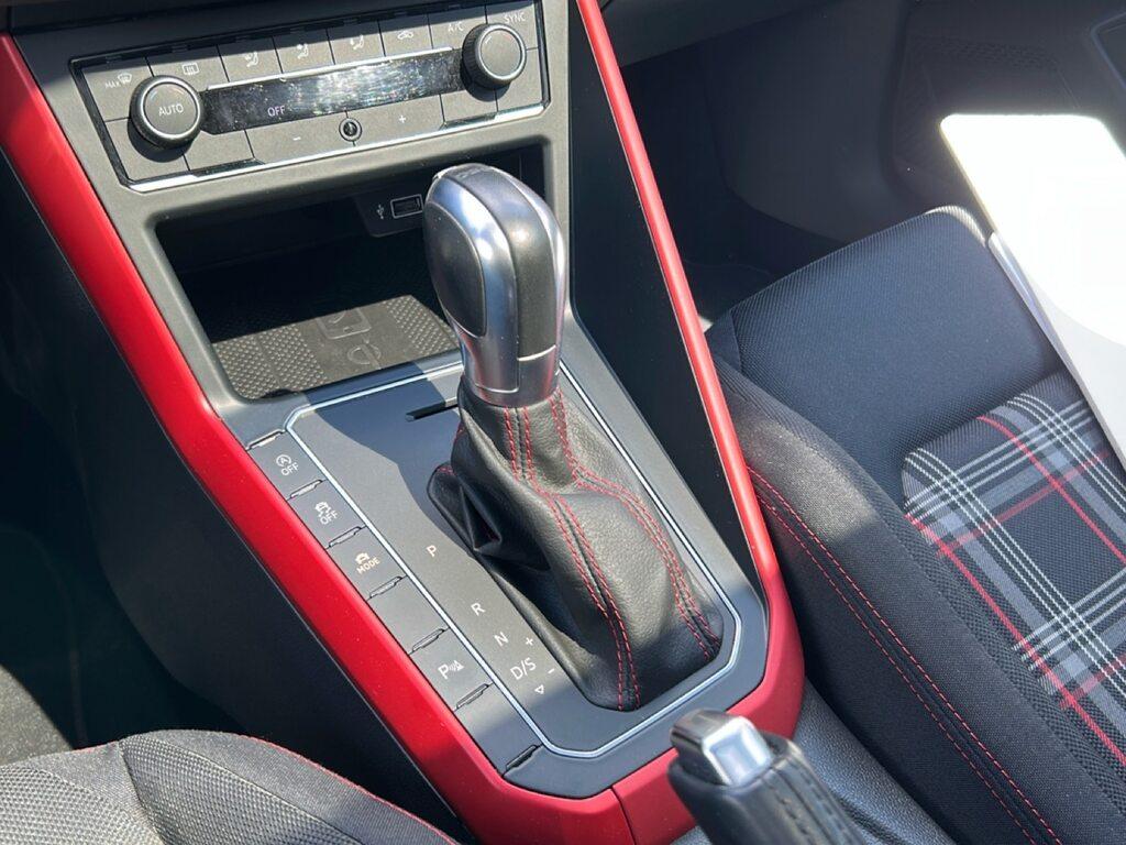 Volkswagen Polo 5p 2.0 tsi GTI 200cv dsg