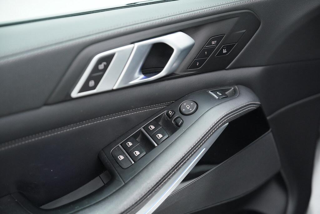 BMW X5 M X5 M50d auto