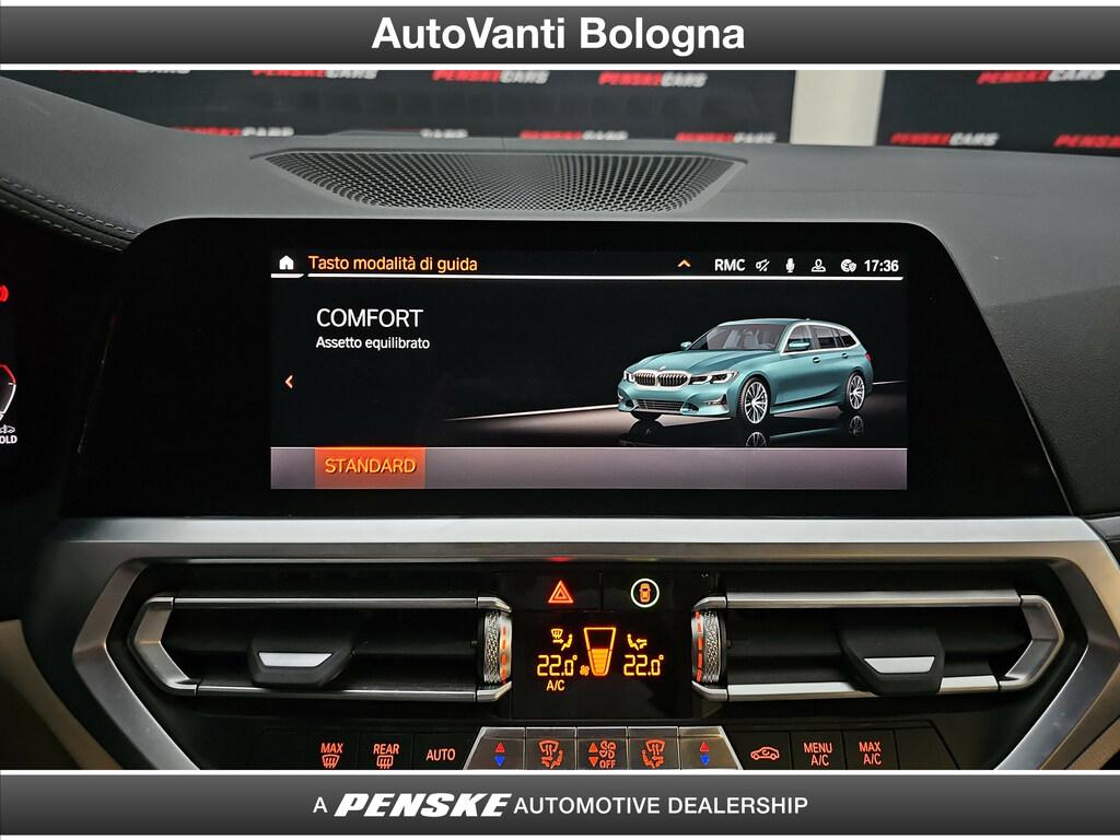 BMW Serie 3 320d Touring mhev 48V xdrive Luxury auto