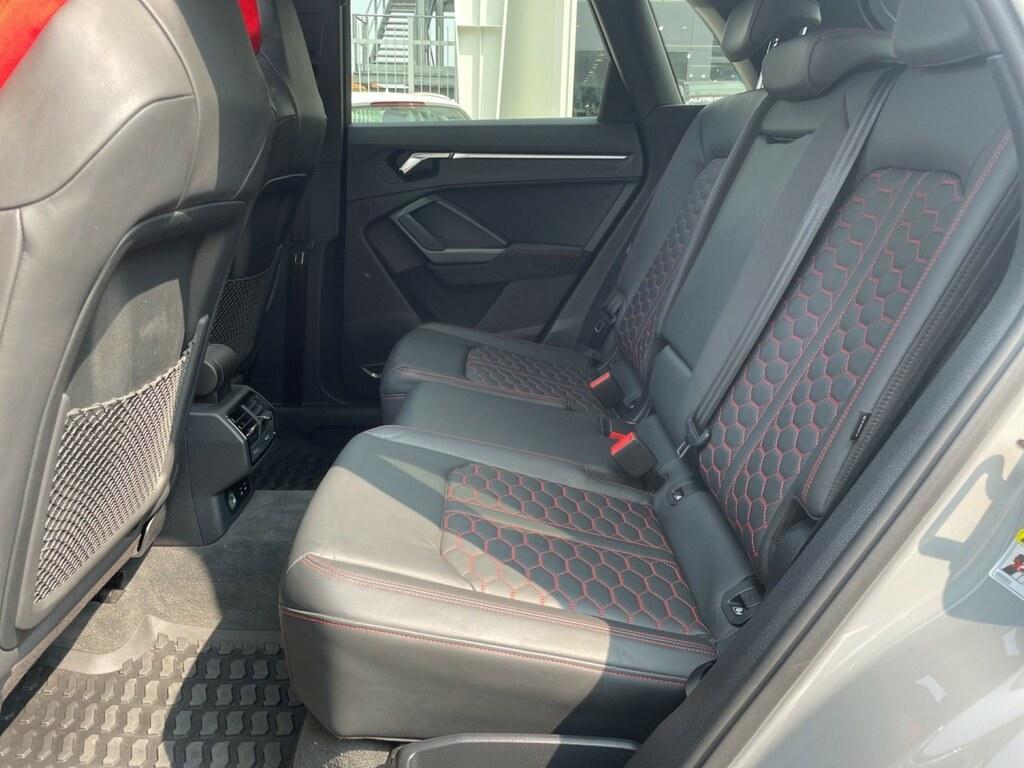 Audi RS Q3 2.5 quattro s-tronic