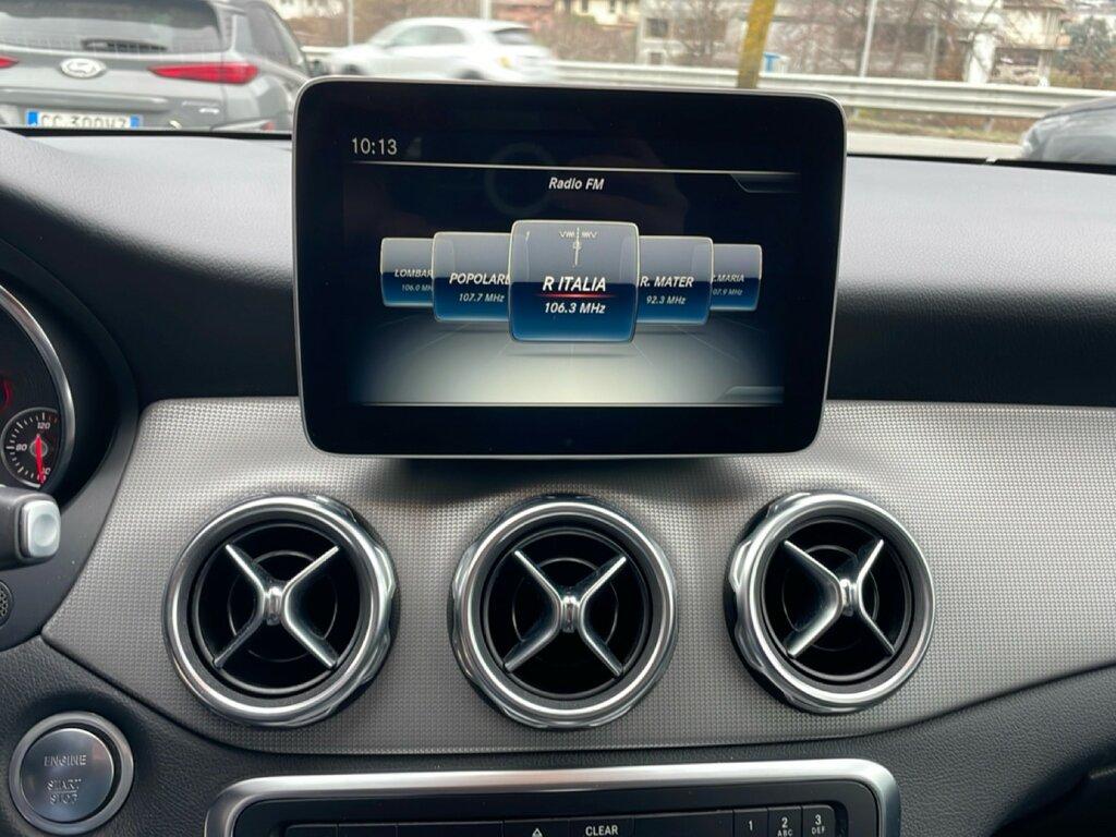 Mercedes GLA 200 d Sport 4matic auto