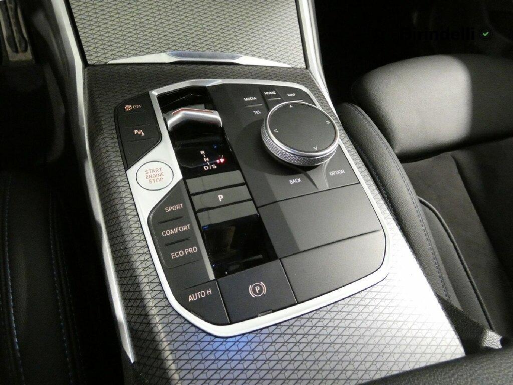BMW Serie 3 320d Touring mhev 48V Msport auto