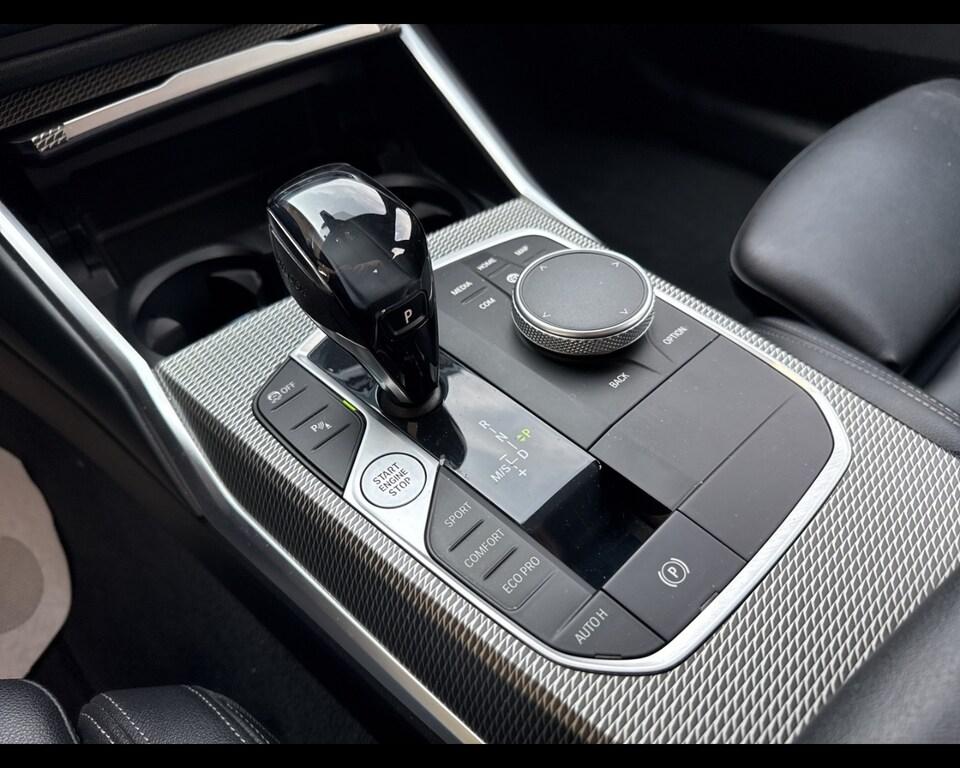 BMW Serie 3 330d mhev 48V xdrive Msport auto