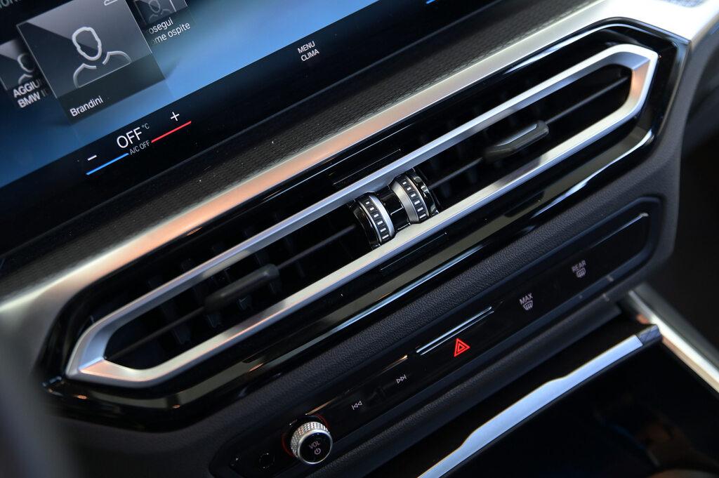 BMW Serie 3 320d mhev 48V Msport auto