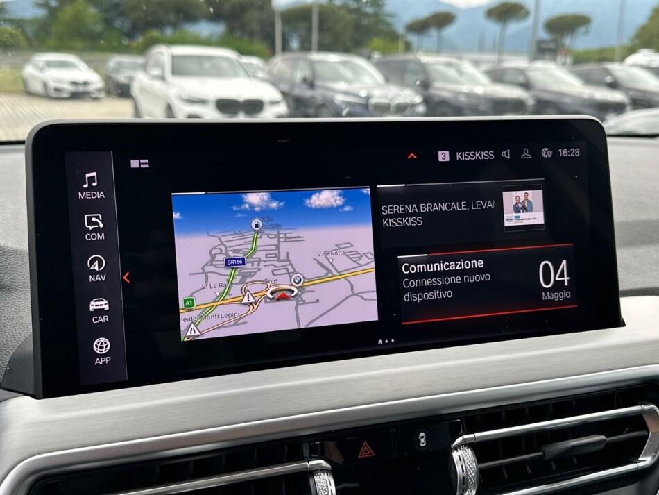 BMW X3 sdrive18d mhev 48V auto