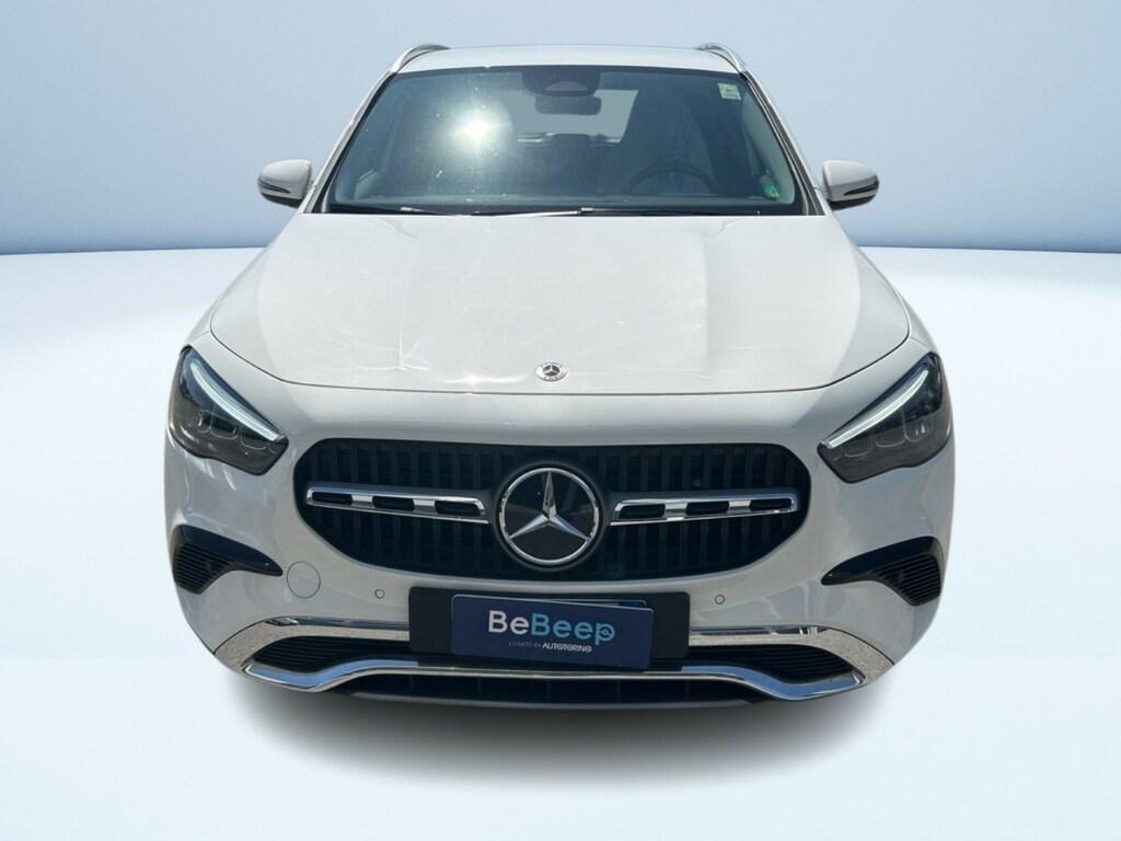 Mercedes GLA 180 d Progressive Advanced auto