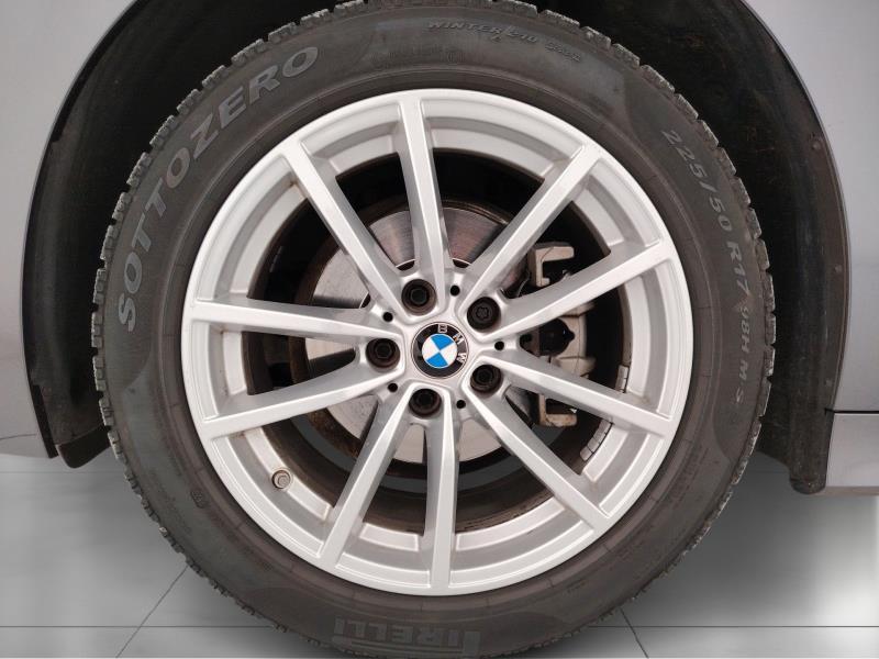 BMW Serie 3 318d Touring mhev 48V auto