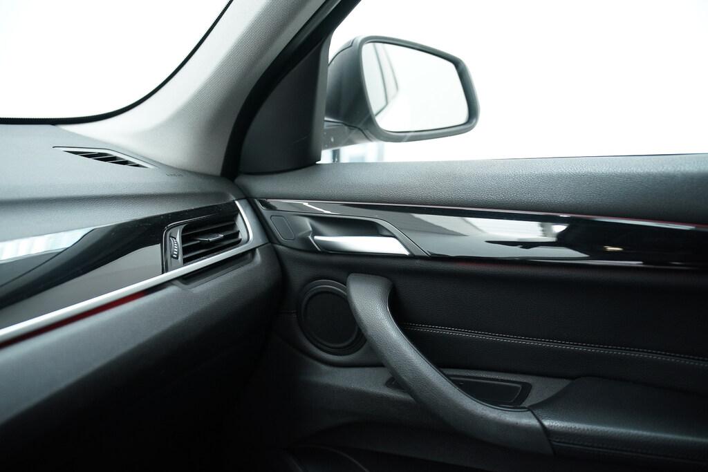 BMW X1 sdrive18d xLine auto my18