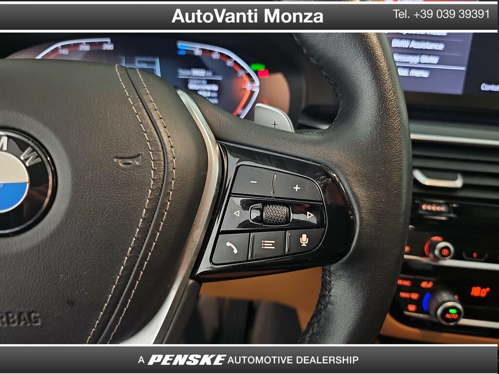 BMW Serie 5 520d mhev 48V xdrive Msport auto