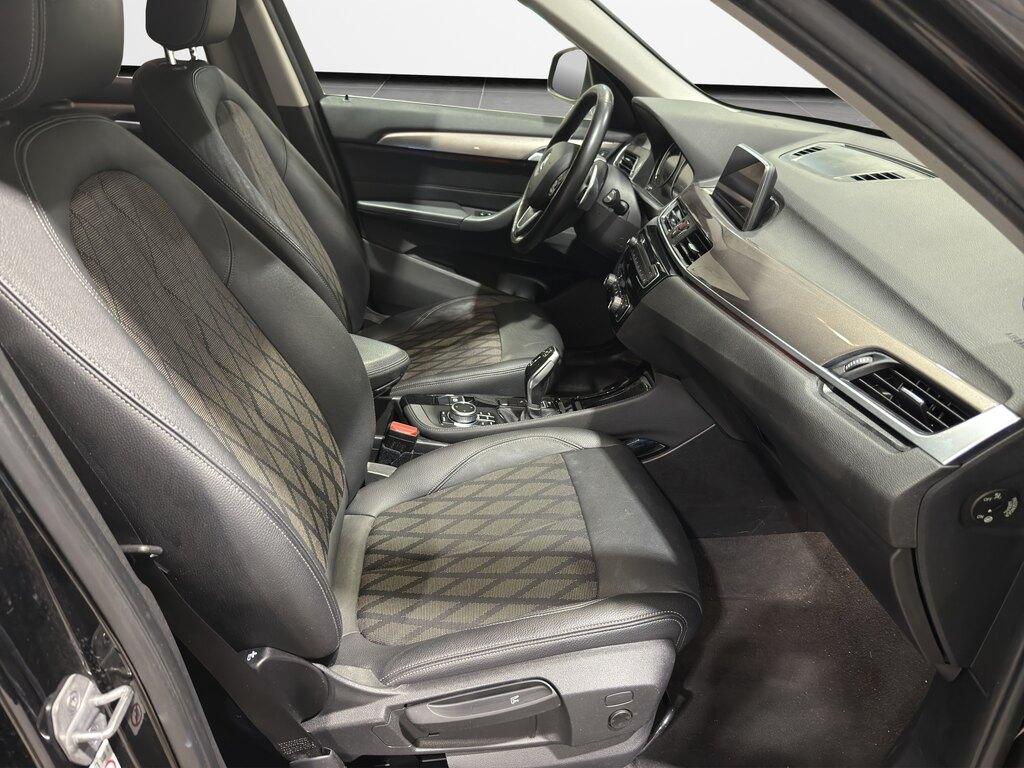 BMW X1 sdrive18d xLine auto my18