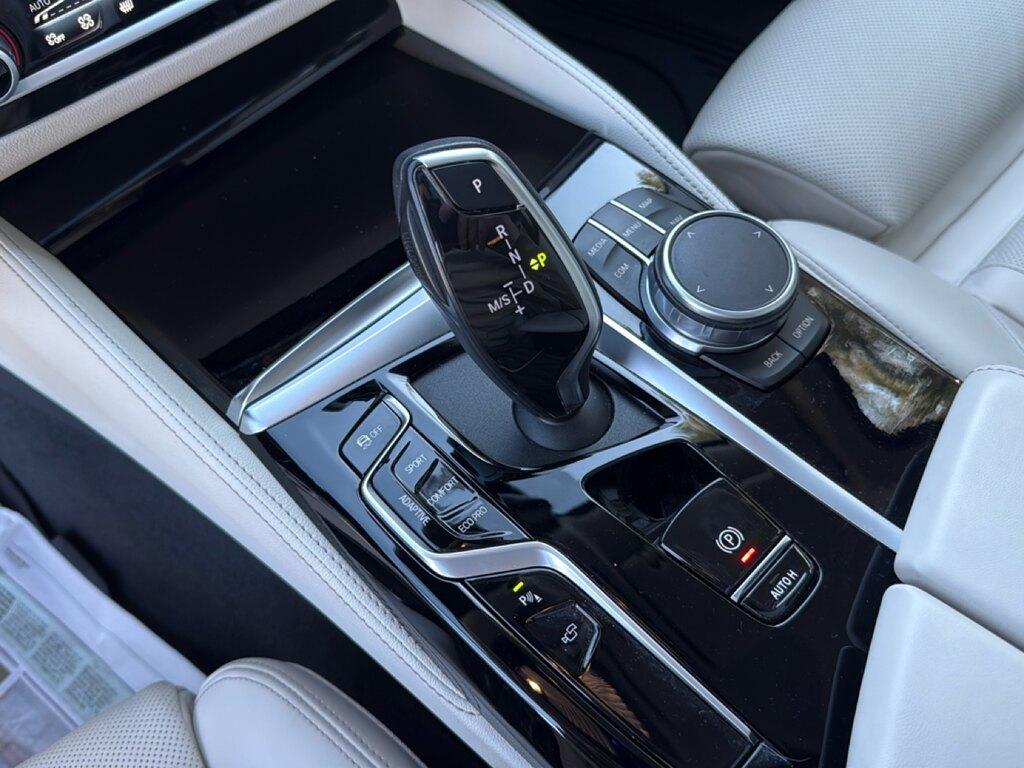 BMW Serie 5 540d mhev 48V xdrive Luxury auto