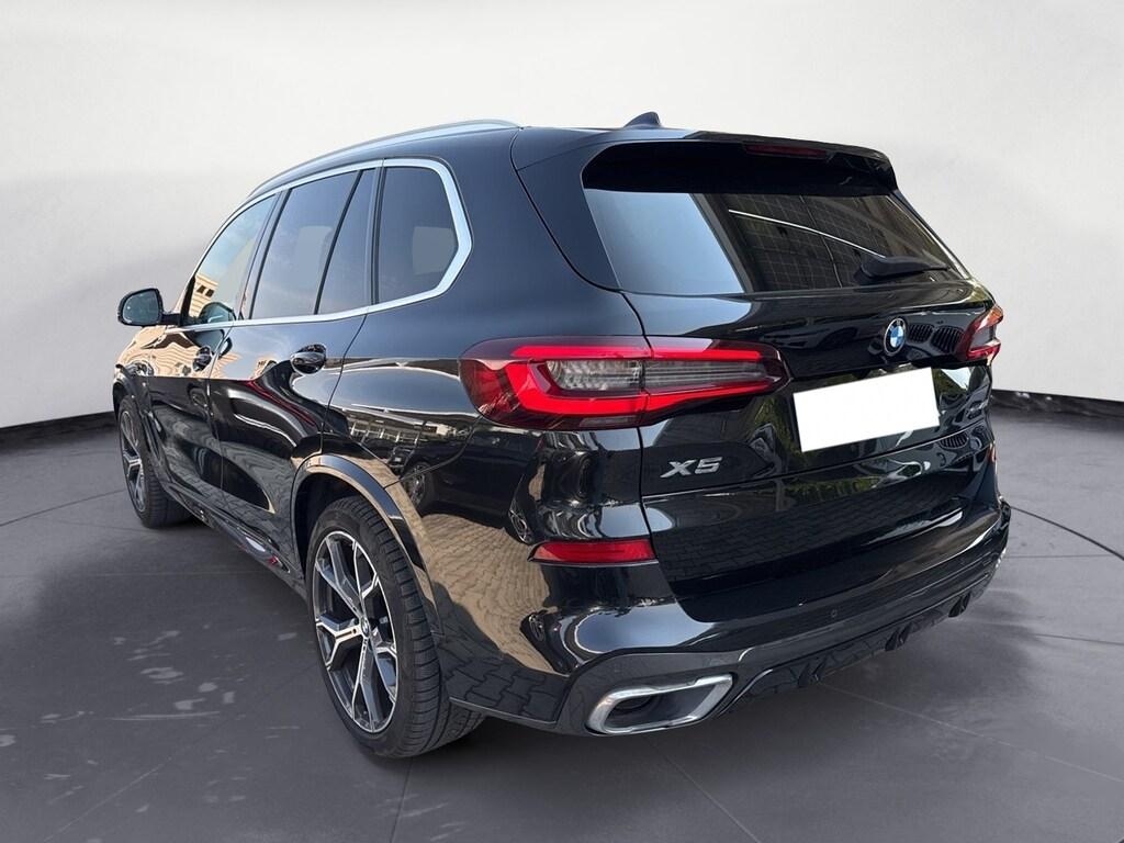 BMW X5 xdrive40d mhev 48V Msport auto