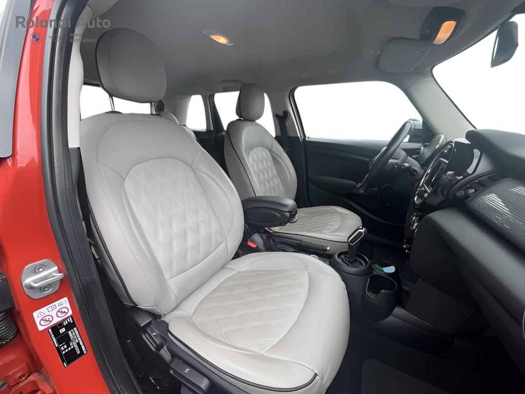 Mini Cooper 1.5 TwinPower Turbo Cooper Business XL DCT