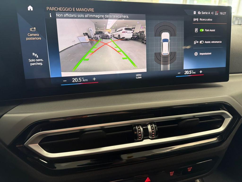 BMW Serie 3 318d Touring mhev 48V auto