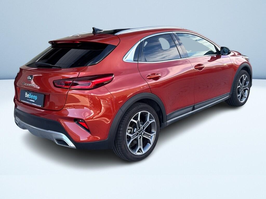 Kia Xceed 1.6 crdi Evolution 136cv