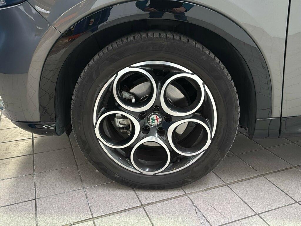 Alfa Romeo Tonale 1.6 Ti 130cv tct6