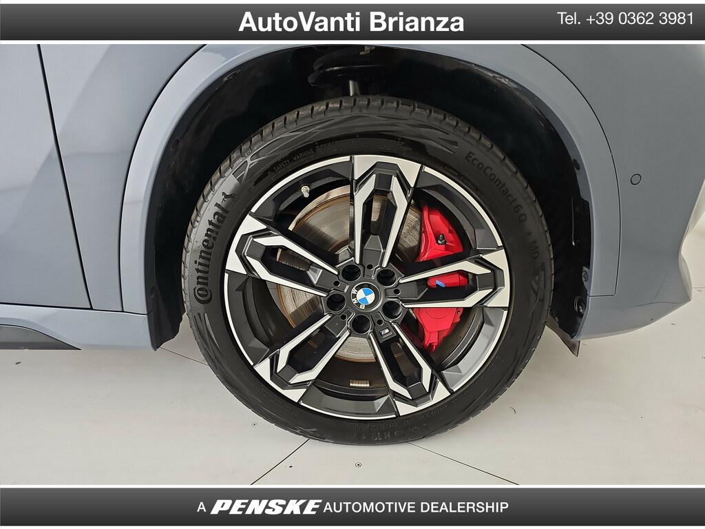 BMW iX1 edrive 20 X-Line