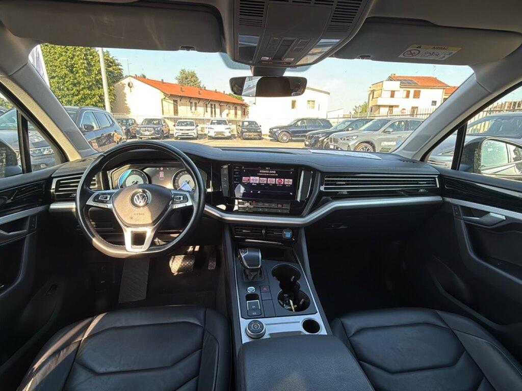 Volkswagen Touareg 3.0 V6 tdi Black Style 231cv tiptronic