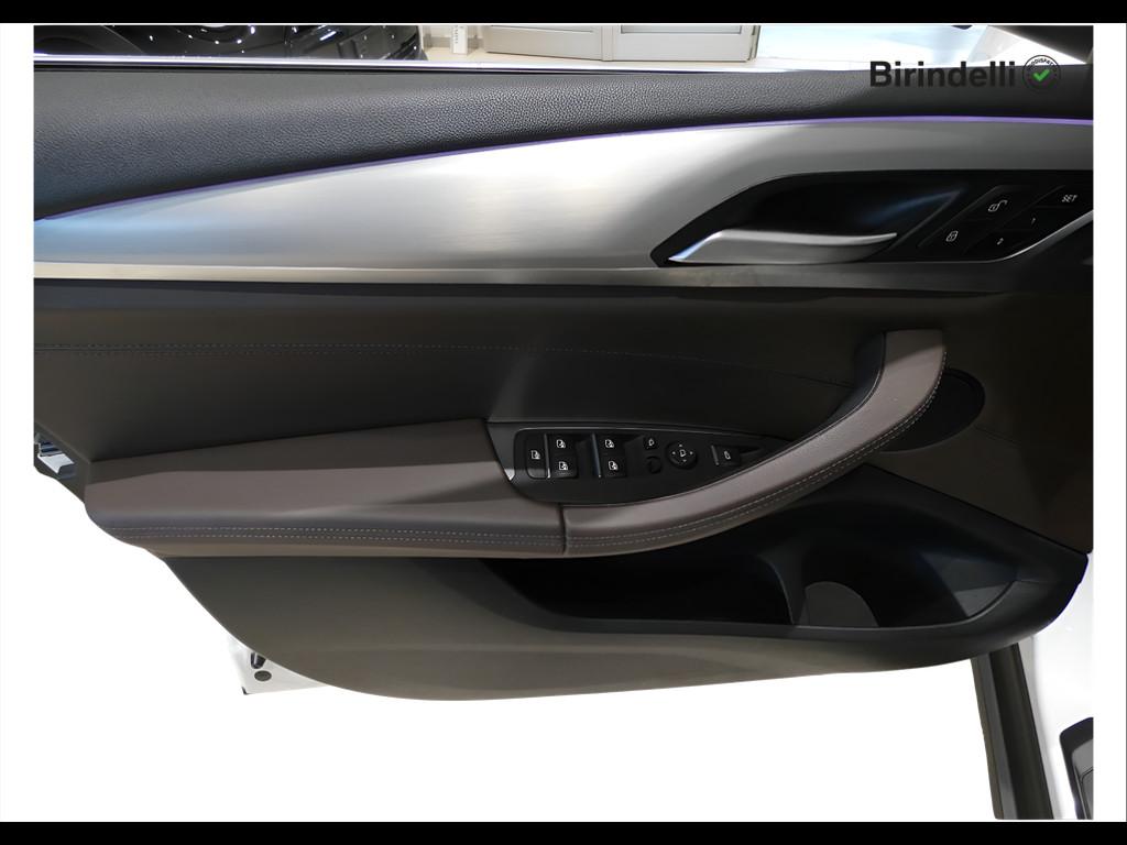 BMW X3 xdrive20d mhev 48V auto