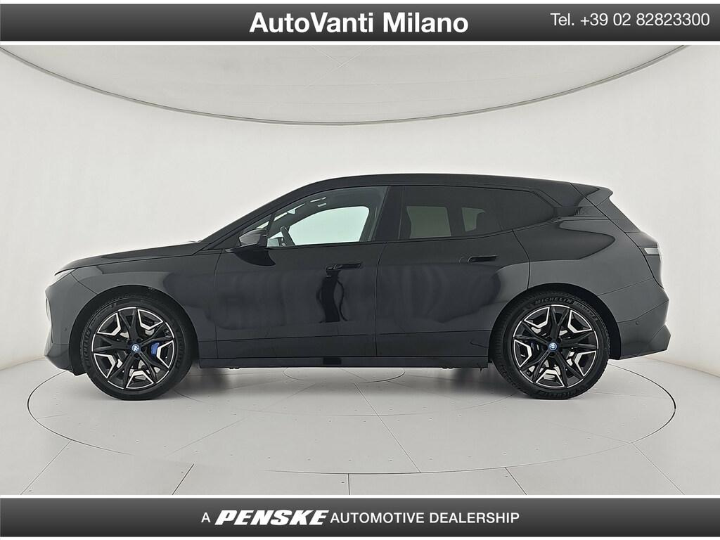 BMW iX xdrive40 pacchetto sportivo