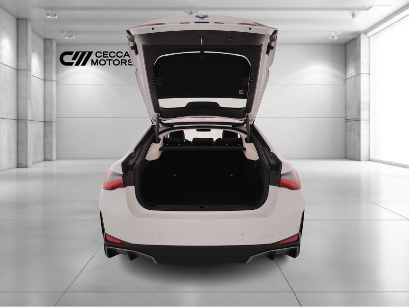 BMW i4 edrive40 Sport auto