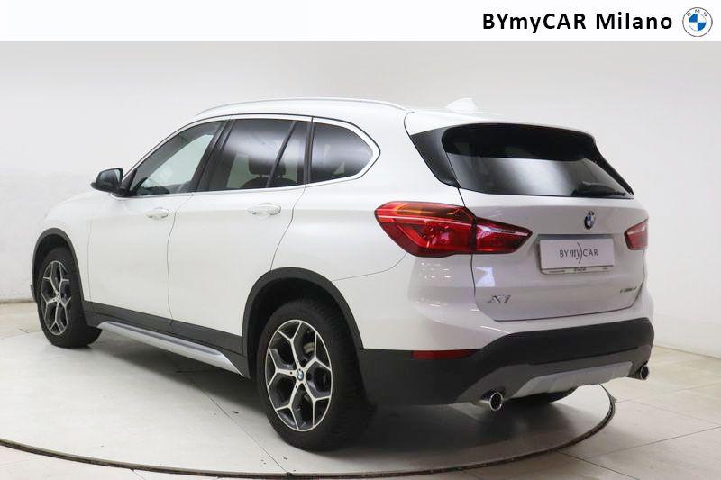 BMW X1 sdrive18d xLine auto my18