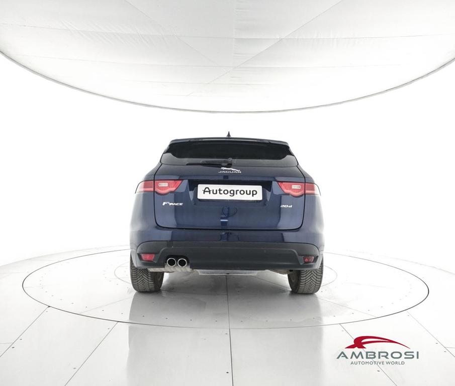 Jaguar F-Pace 2.0d Pure 180cv