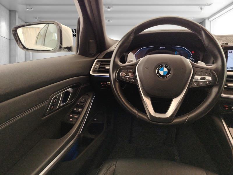 BMW Serie 3 330e Luxury auto