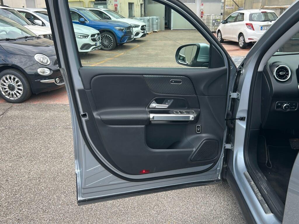 Mercedes GLB 180 d Progressive Advanced auto