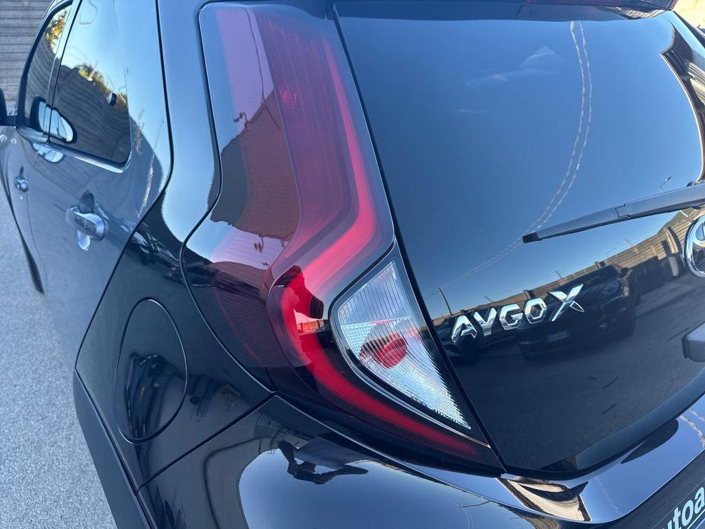 Toyota Aygo X 1.0 Lounge 72cv s-cvt